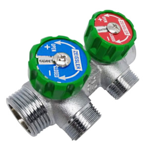 Коллектор регулирующий на 2 выхода под евроконус 1"х3/4", никелированный, ZEISSLER