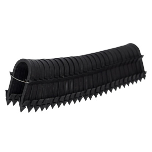 Скоба под такер для крепления трубы теплого пола 45 мм РБ (с металлическим соединением кассеты)