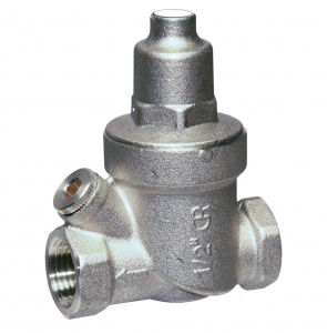 Редуктор давления хромированный для малоэтажных зданий 1/2" ВР FAR