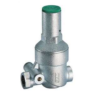 Редуктор давления хромированный 1/2" ВР FAR