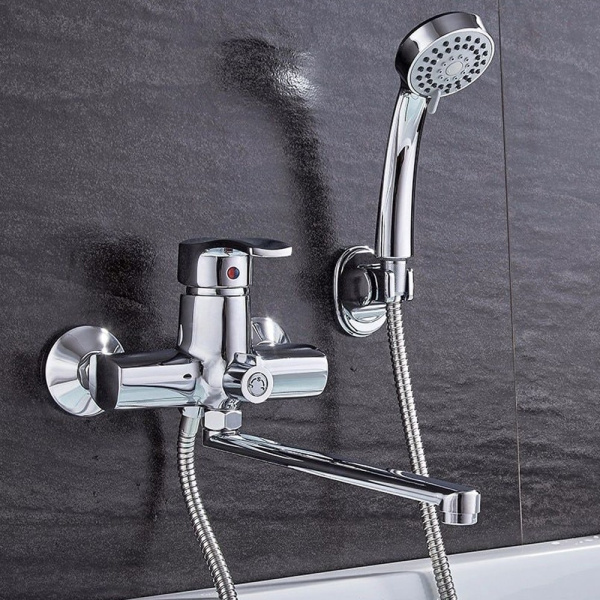 Смеситель для ванны Ledeme L2264 с длинным изливом