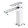 Смеситель для умывальника Omnires Parma BIA/CHR PM7410CRВ белый хром Смеситель для умывальника Omnires Parma BIA/CHR PM7410CRВ белый хром